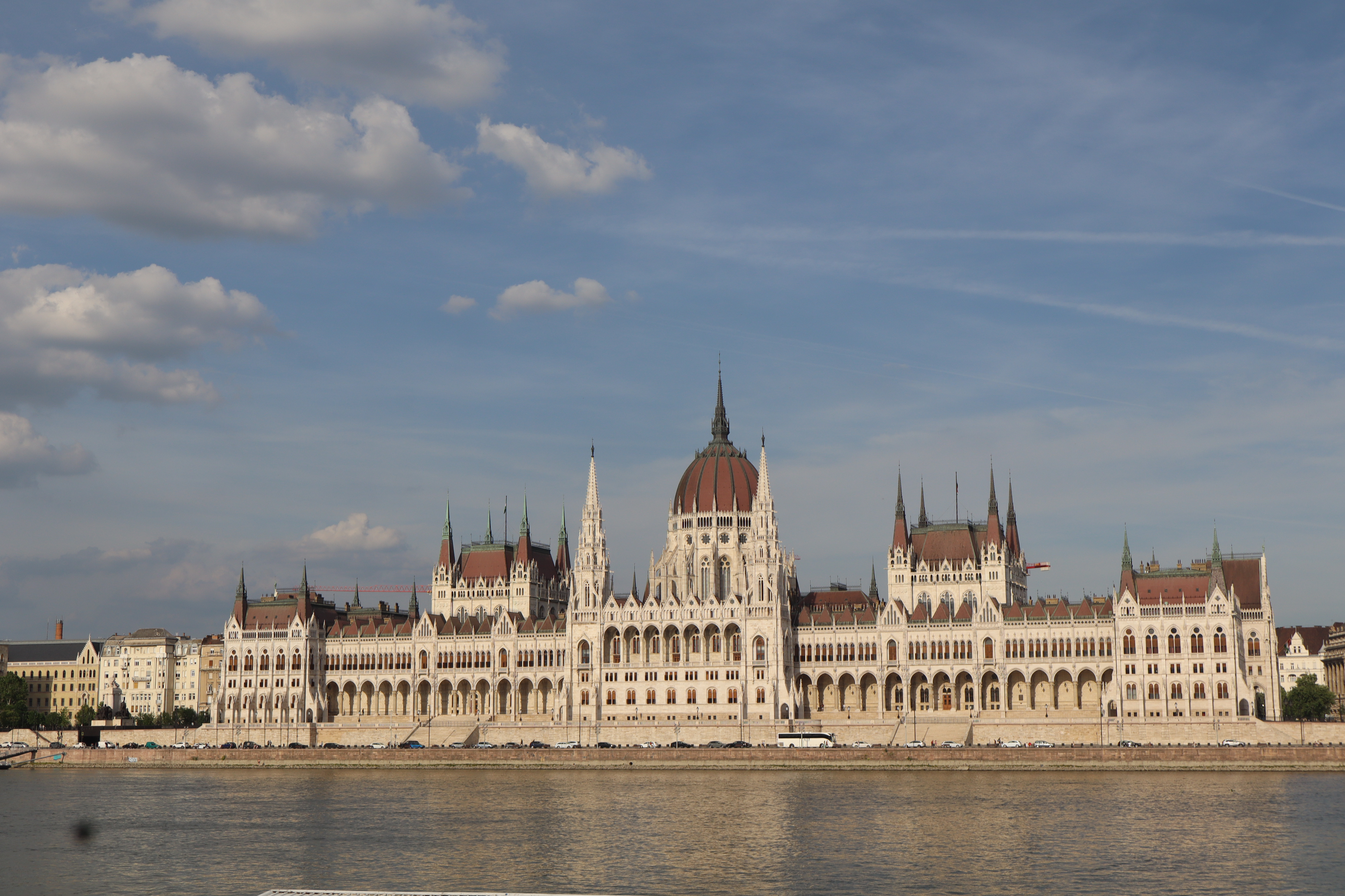 A picture illustrating Budapest